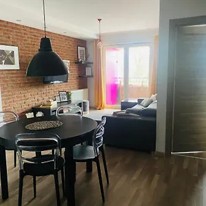 Apartament Dyrekcyjna